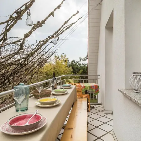 Haus See- Und Saentisblick Og Lägenhet