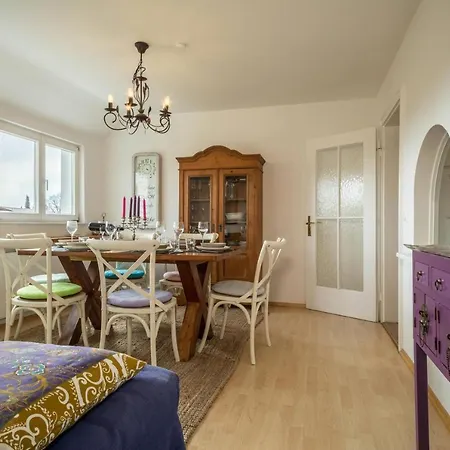 Haus See- Und Saentisblick Og Lägenhet Friedrichshafen